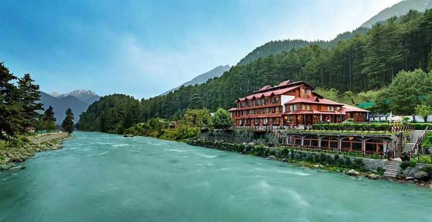  Srinagar - Pahalgam 