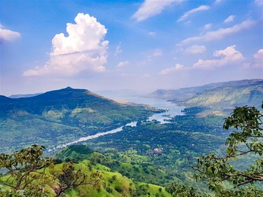 HISTORY AND PANCHGANI (DAY JOURNEY BY CAB)